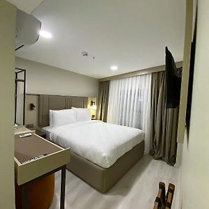 Budget Kamer met een King Size Bed